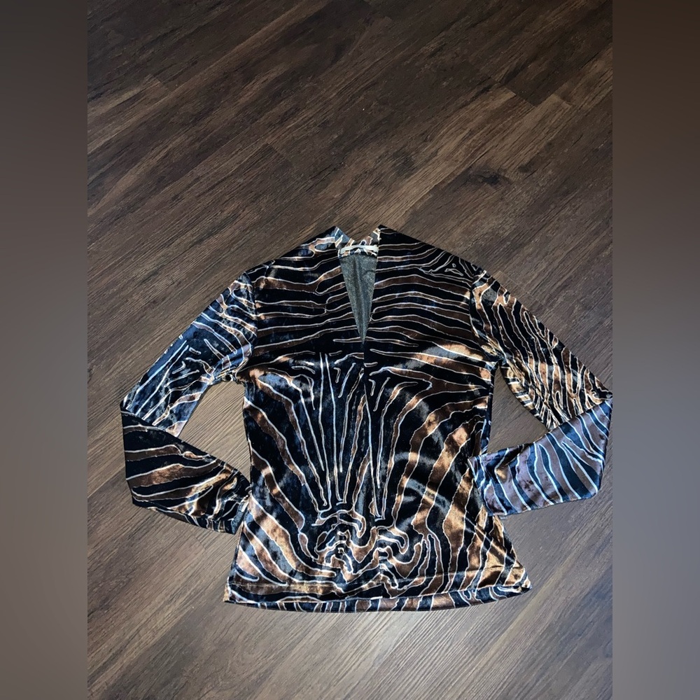Uterque women’s Long Sleeve Top in Black and Bronze size s